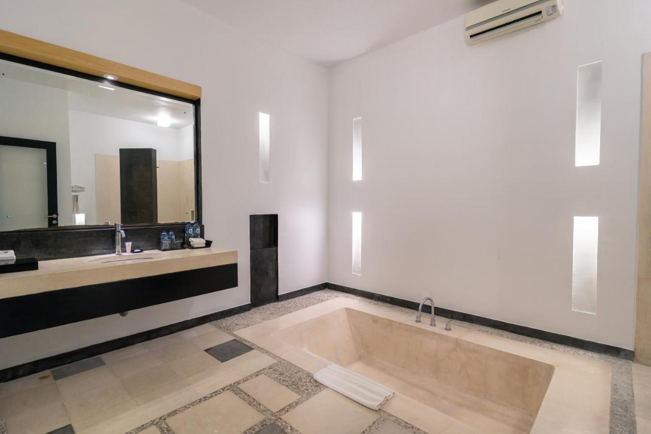 The Seminyak Suite - Private Villa Eksteriør billede